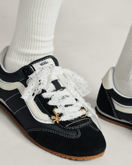 Vans Pearl and Lace Shoe Charm Set in White | Vans online