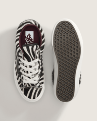 Premium Old Skool 36 Shoe in Zebra Black / White | Vans near me