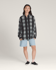 Gillian Plaid Button Up Shirt in Black / Grey / Blue | Vans online