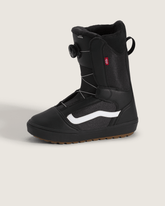 Aura Linerless Gum Snowboard Boot in Black / Gum | Vans outlet