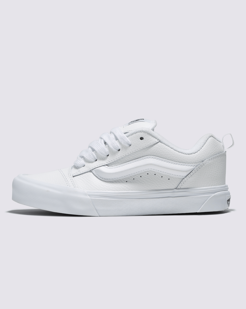 Knu Skool Shoe in True White | Vans outlet