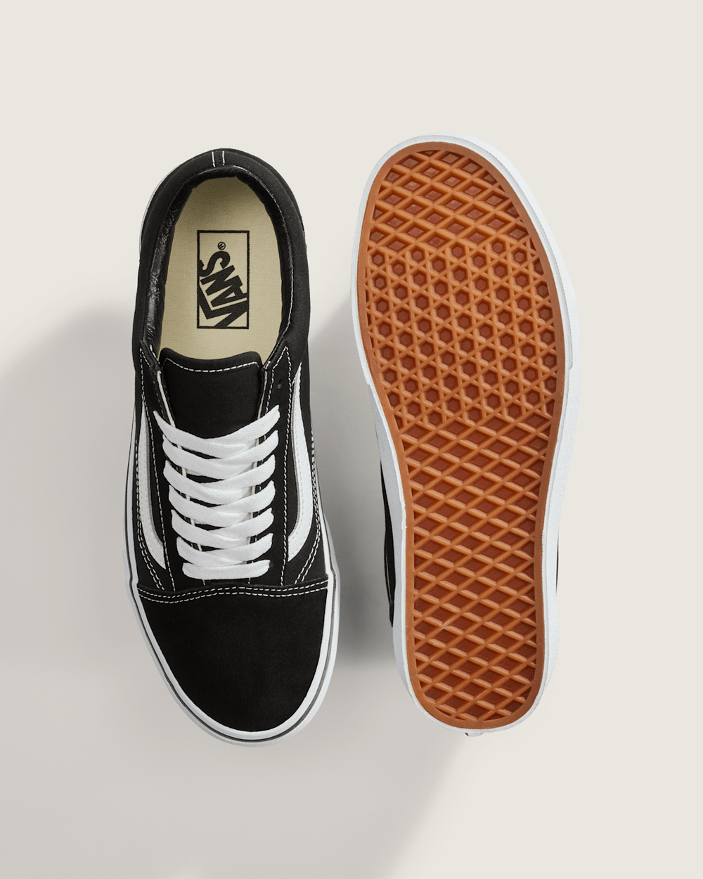 Old Skool Black/White Classics Shoe | Vans on sale