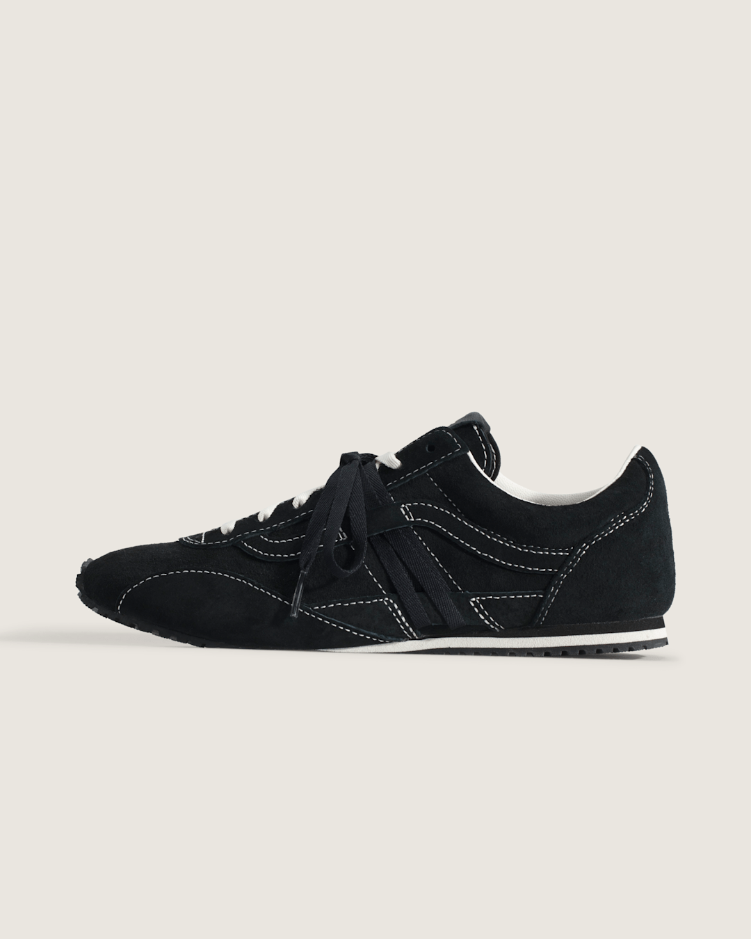Premium Super Lowpro Trainer in Black | Vans sale
