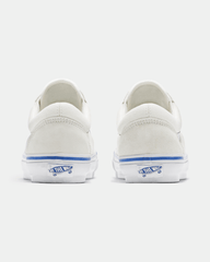 Premium Old Skool Shoe in Off White / White | Vans outlet