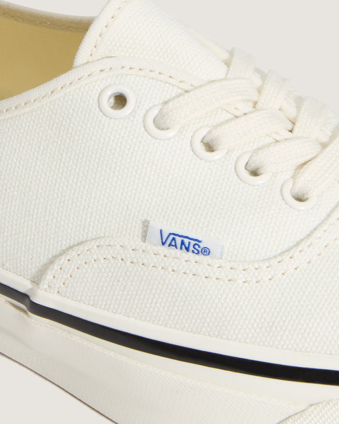 Premium Authentic Shoe in Marshmallow White | Vans sale