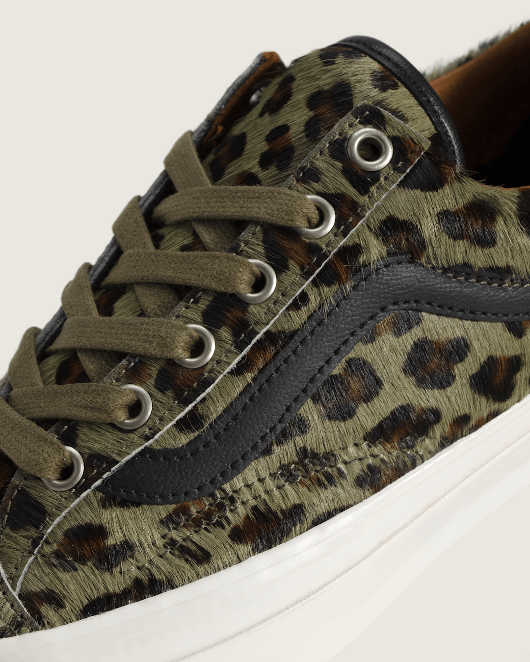 Premium Old Skool 36 Shoe in Cheetah Olive Green | Vans outlet