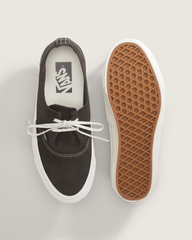 Premium Authentic Ease Shoe in Faded Black | Vans online