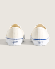 Premium Authentic Shoe in Off White / White | Vans online