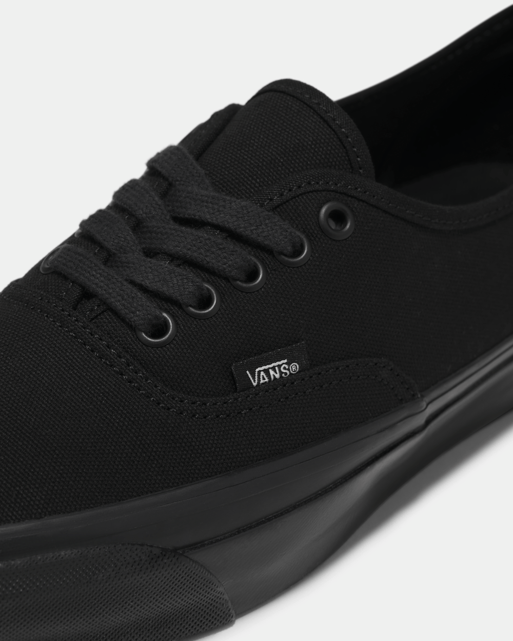 Premium Authentic Shoe in Blackout | Vans outlet