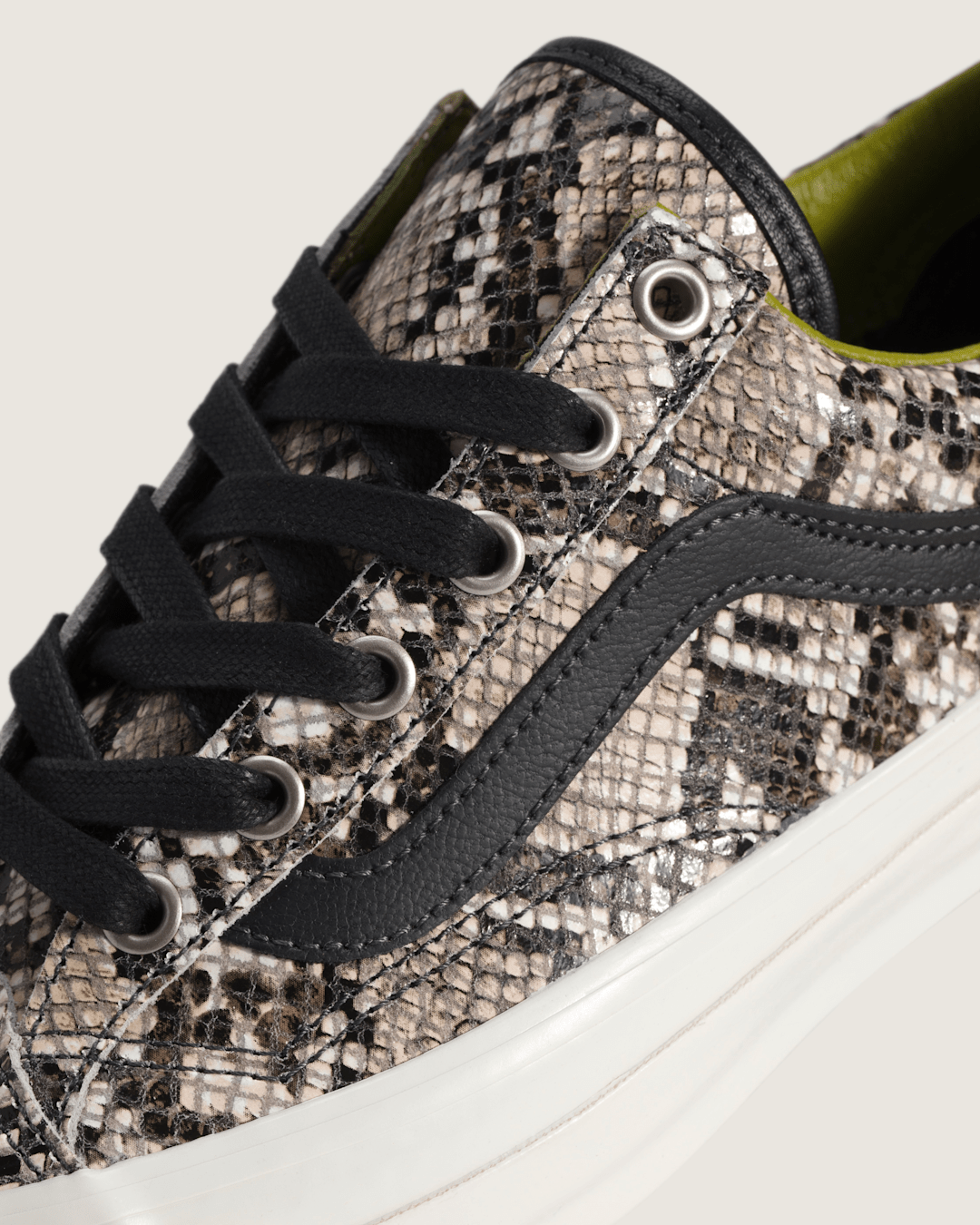 Premium Old Skool 36 Shoe in Python Silver Grey | Vans outlet