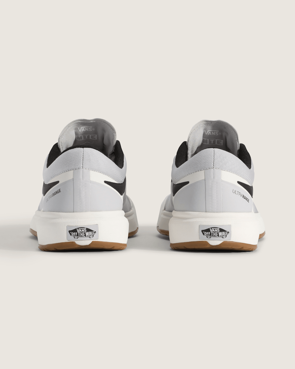 UltraRange 2.0 Shoe in Frost Grey | Vans online