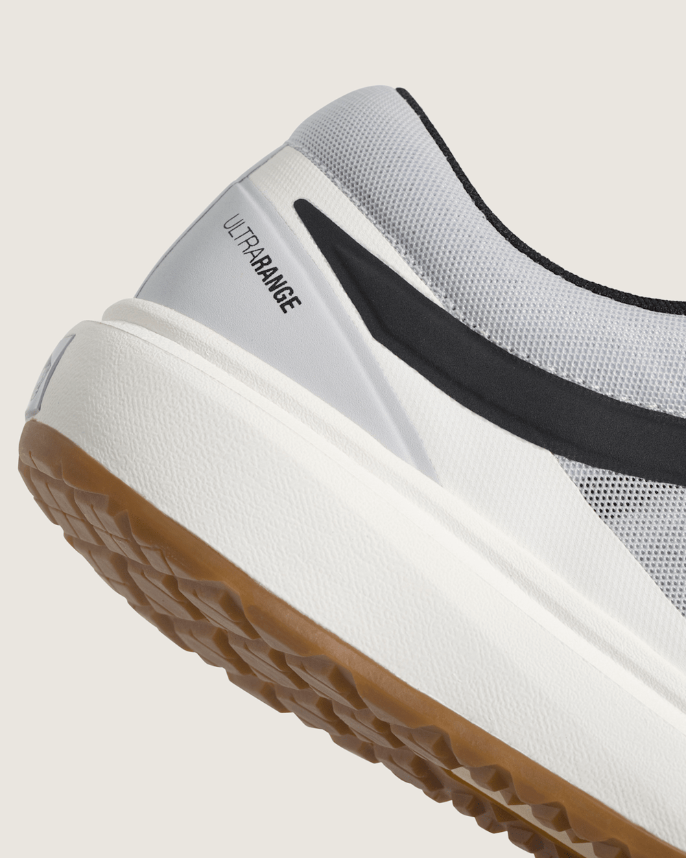 UltraRange 2.0 Shoe in Frost Grey | Vans online