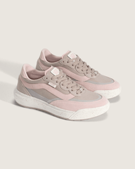 UltraRange 2.0 Shoe in Mushroom Brown / Sepia Rose Pink | Vans near me