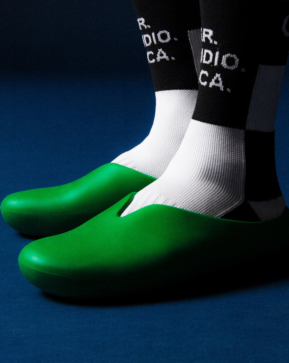 OTW by Vans X S.R. STUDIO. LA. CA. Clog in Green Tambourine | Vans on sale
