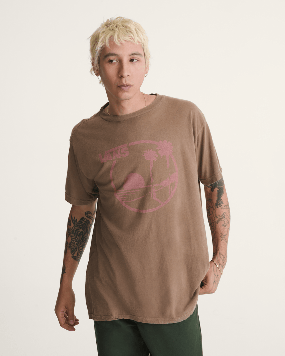 Waffle Shop Sun Vans Style T-Shirt in Brown | Vans online