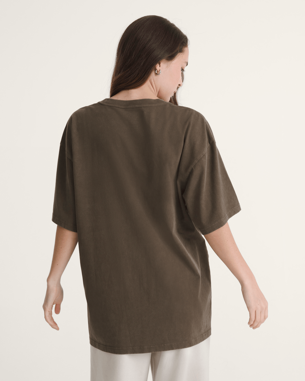 Snow Chutes T-Shirt in Coal Brown | Vans outlet