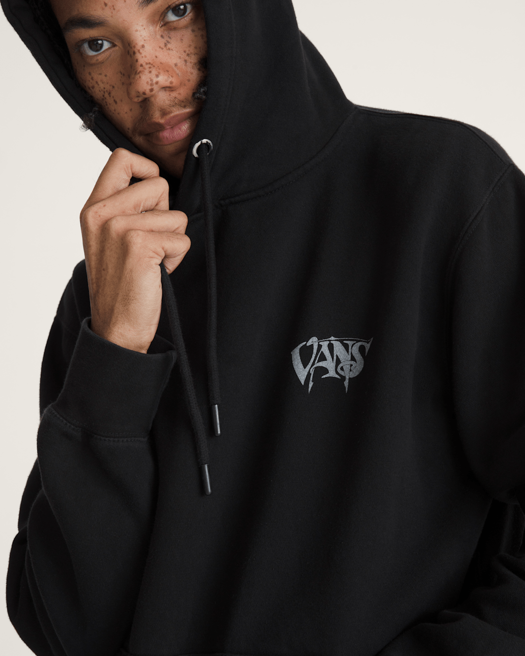Waffle Shop Optic Eye Pullover Hoodie in Black | Vans outlet
