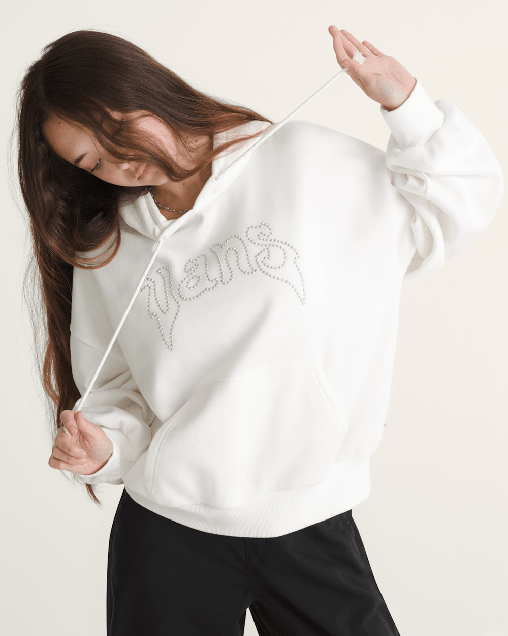 Pearls Logo Retro Pullover Sweatshirt in Marshmallow White | Vans near me