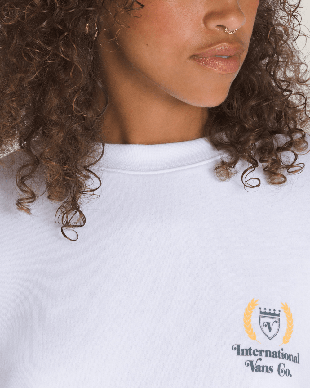 Sport International 66 Crew Sweatshirt in White | Vans online