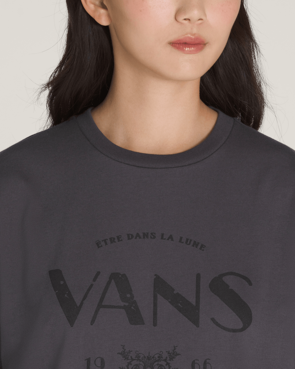 French Lost Thoughts T-Shirt in Asphalt Grey | Vans on sale