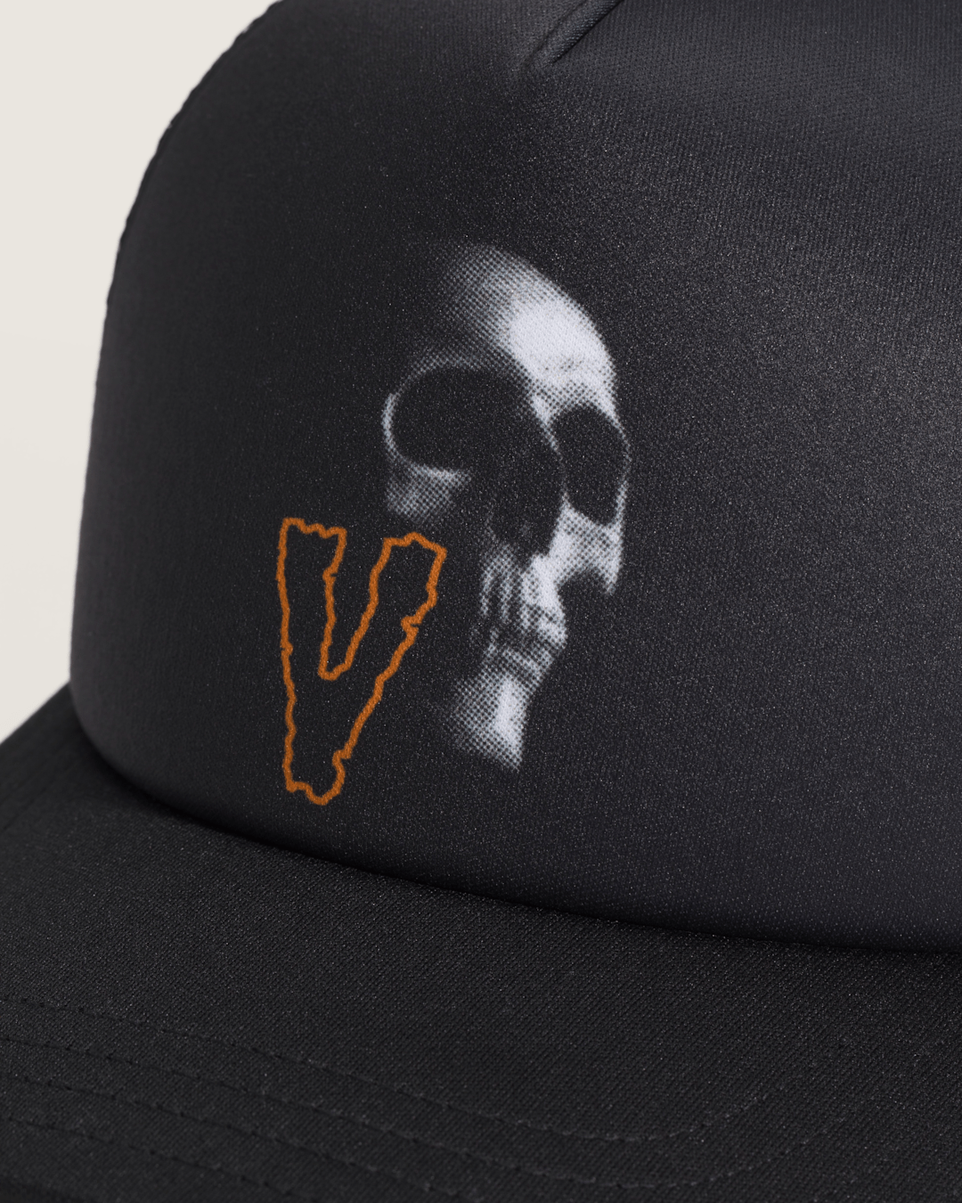 Hitcher Trucker Hat in Black | Vans online