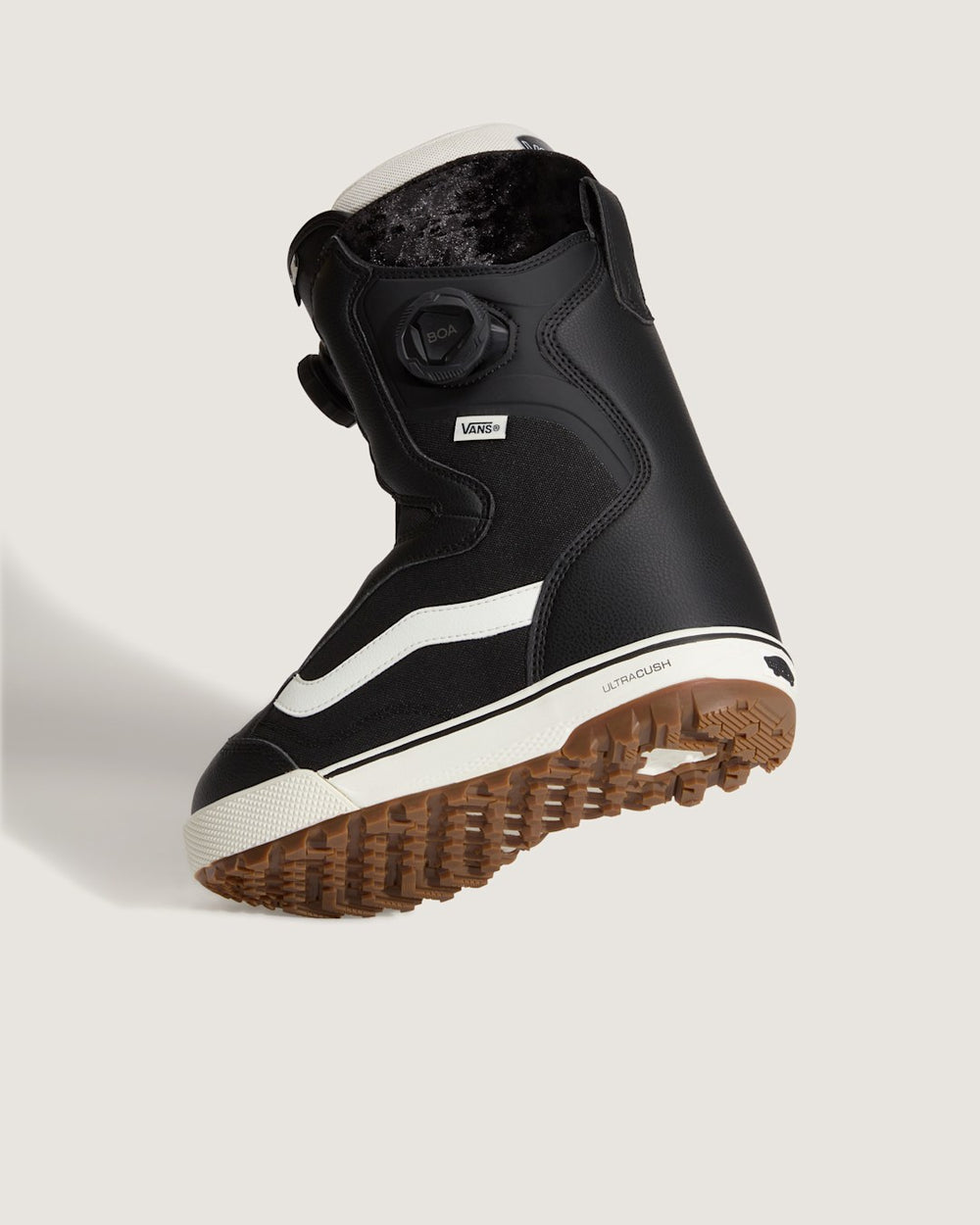 Women's Encore Pro Snowboard Boot in Black / Marshmallow White | Vans near me