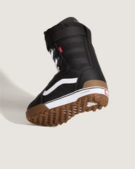 Women's Hi-Standard Pro Snowboard Boot in Black / White | Vans online