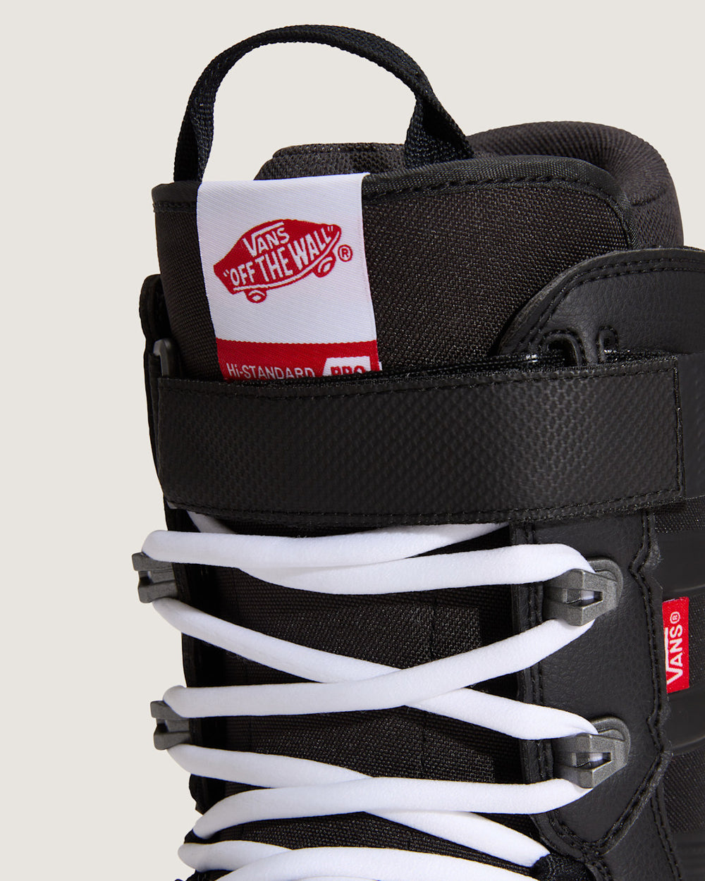 Women's Hi-Standard Pro Snowboard Boot in Black / White | Vans online