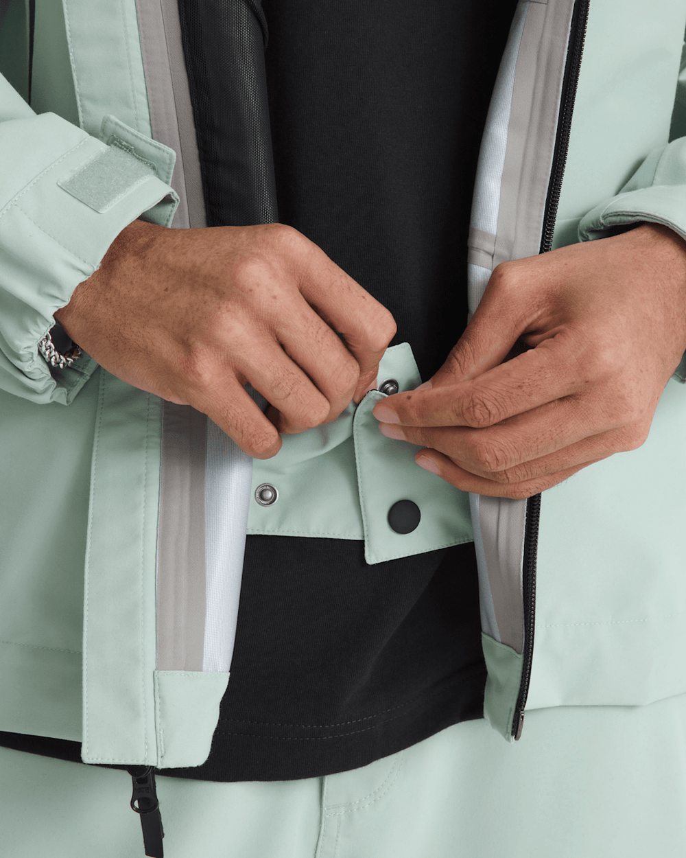 Hi-Country Snow Jacket in Olive Green | Vans outlet