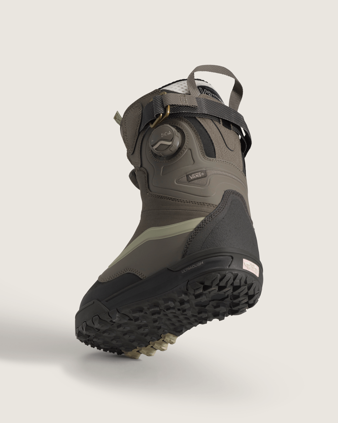 Women's Viaje Range Edition Snowboard Boot in Green / Black | Vans sale
