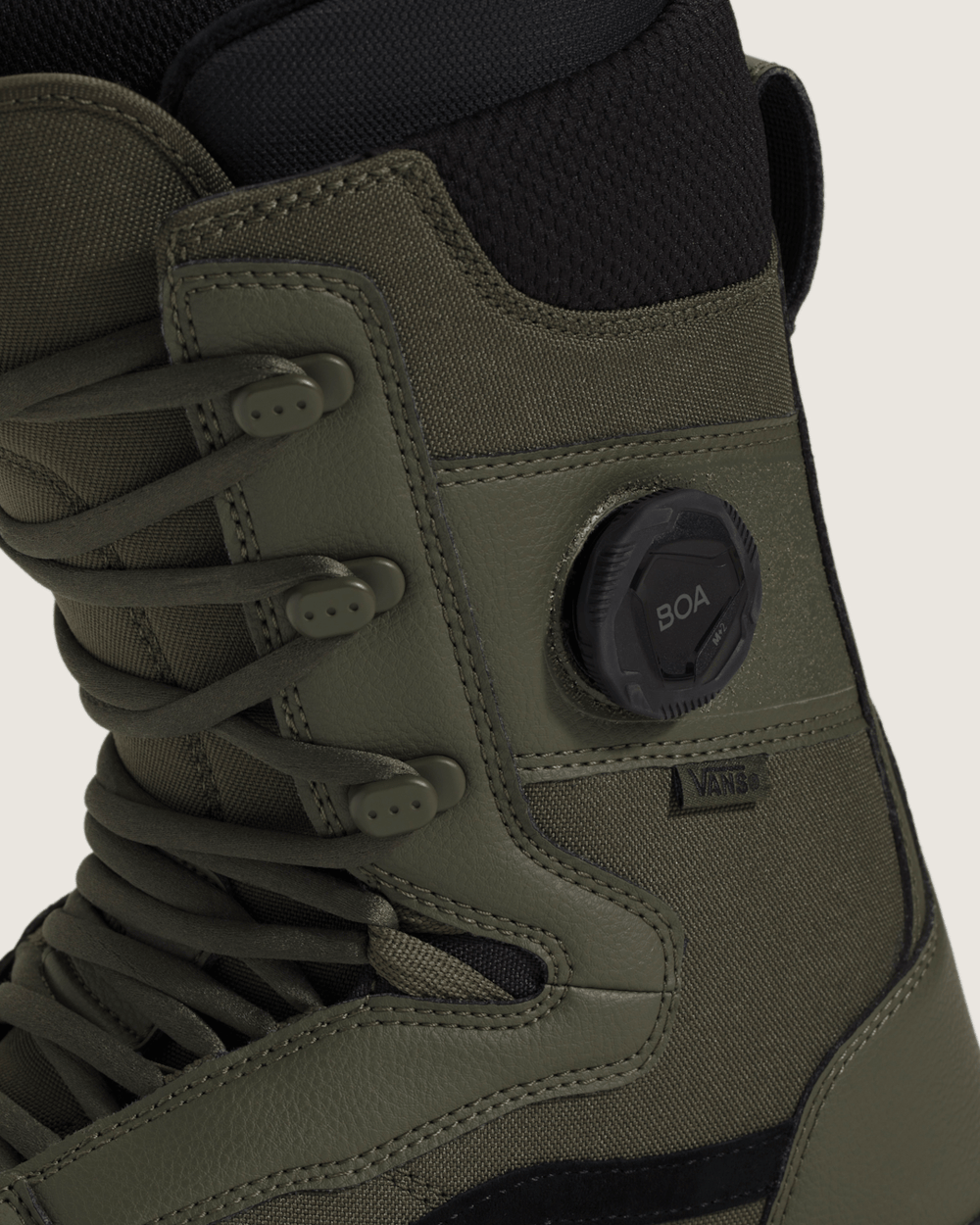 Invado OG Snowboard Boot in Grape Leaf Green | Vans sale