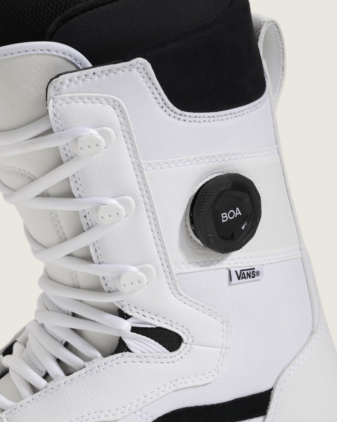 Invado OG Gum Snowboard Boot in White | Vans near me