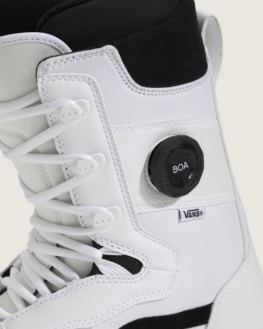Invado OG Gum Snowboard Boot in White | Vans near me