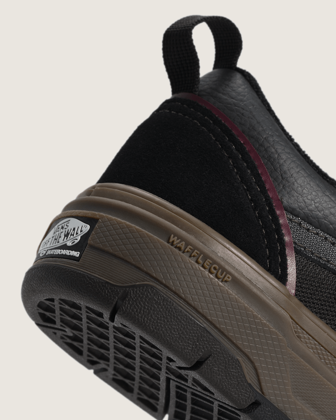 Skate Old Skool Wafflecup Shoe in Gum Black | Vans online