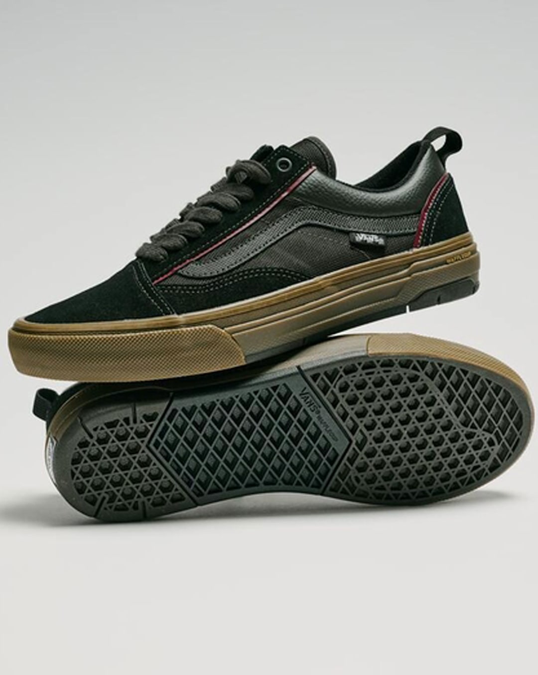Skate Old Skool Wafflecup Shoe in Gum Black | Vans online