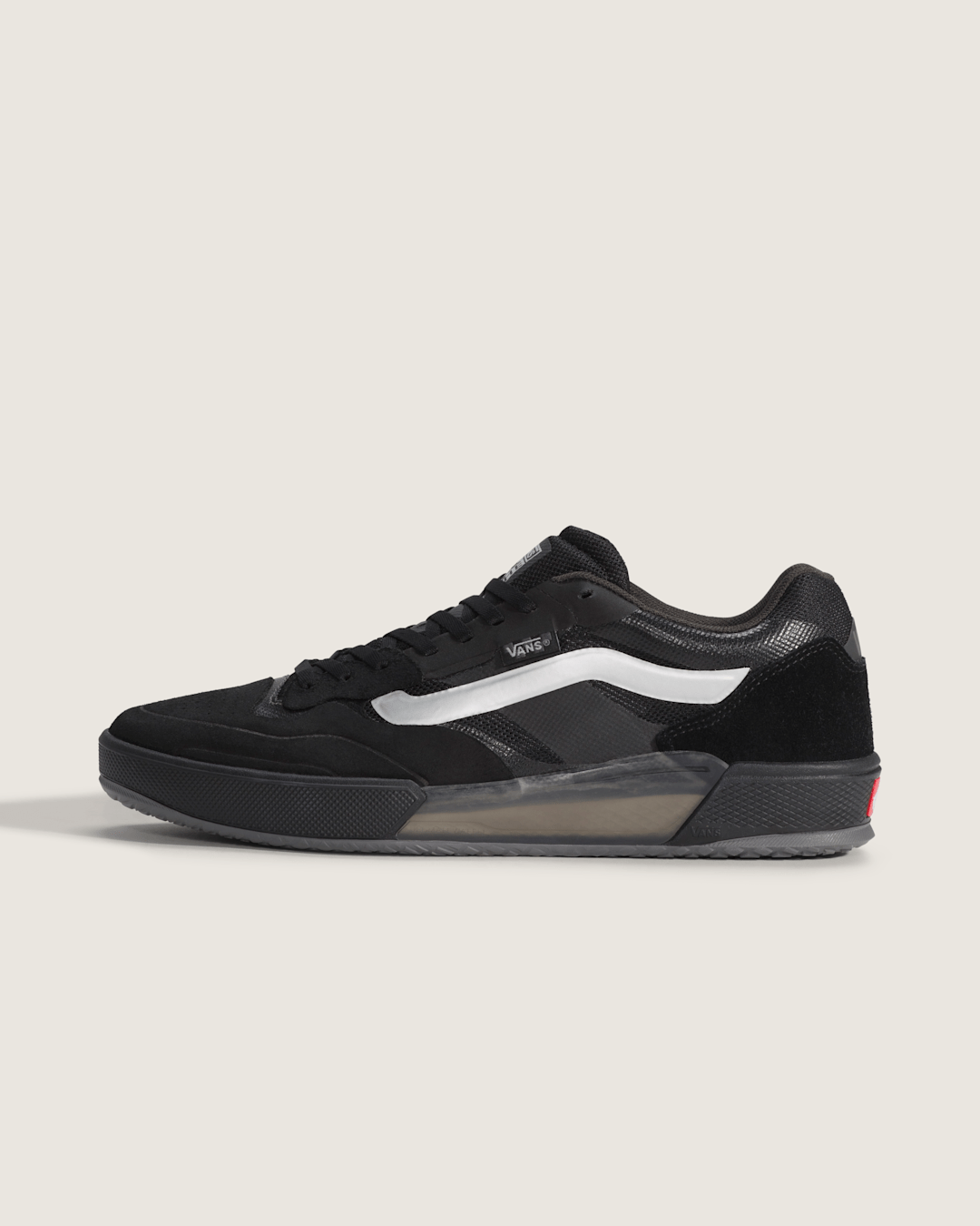 Skate AVE 2.0 Shoe in Black | Vans online