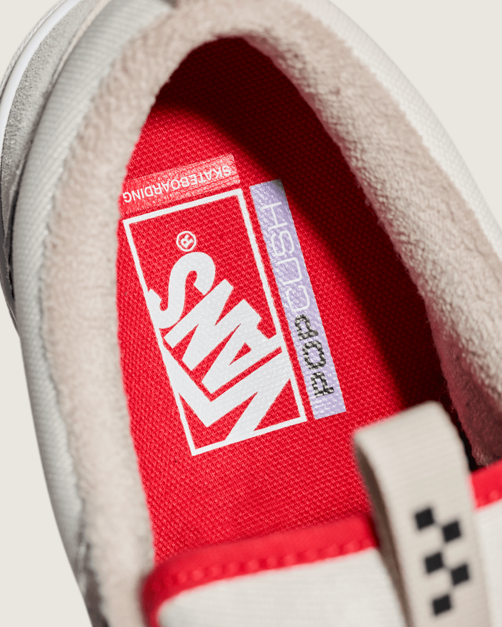 Skate Old Skool 36+ Shoe in Antique White / Black | Vans online