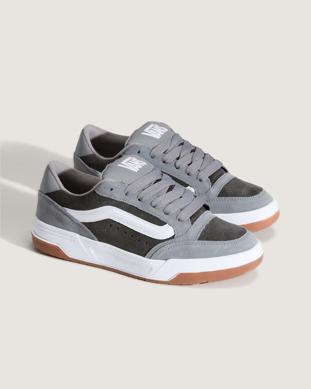 Skate Hylane Shoe in Grey | Vans outlet