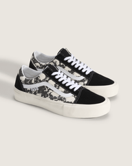 Skate Old Skool Shoe in Black / White | Vans on sale