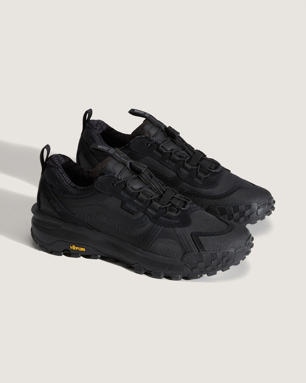 Crosspath XC GORE-TEX Shoe in Blackout | Vans outlet