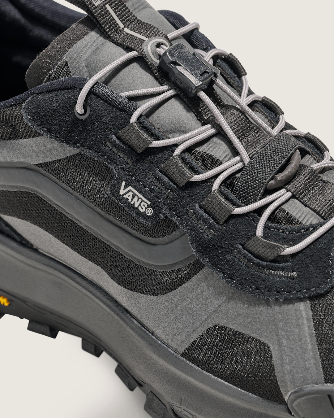 Crosspath XC Shoe in Black / Grey | Vans sale