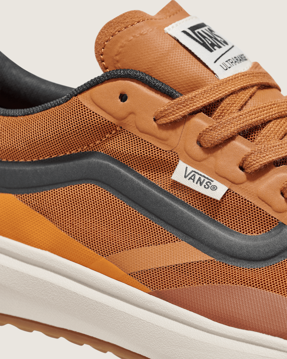 UltraRange 2.0 Shoe in Orange / Brown | Vans on sale