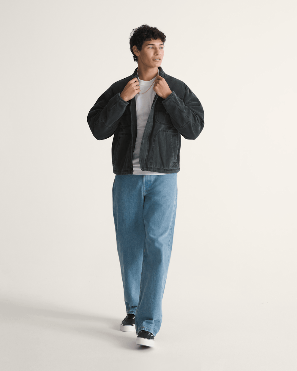 Umber Pigment Canvas Jacket in Black | Vans online