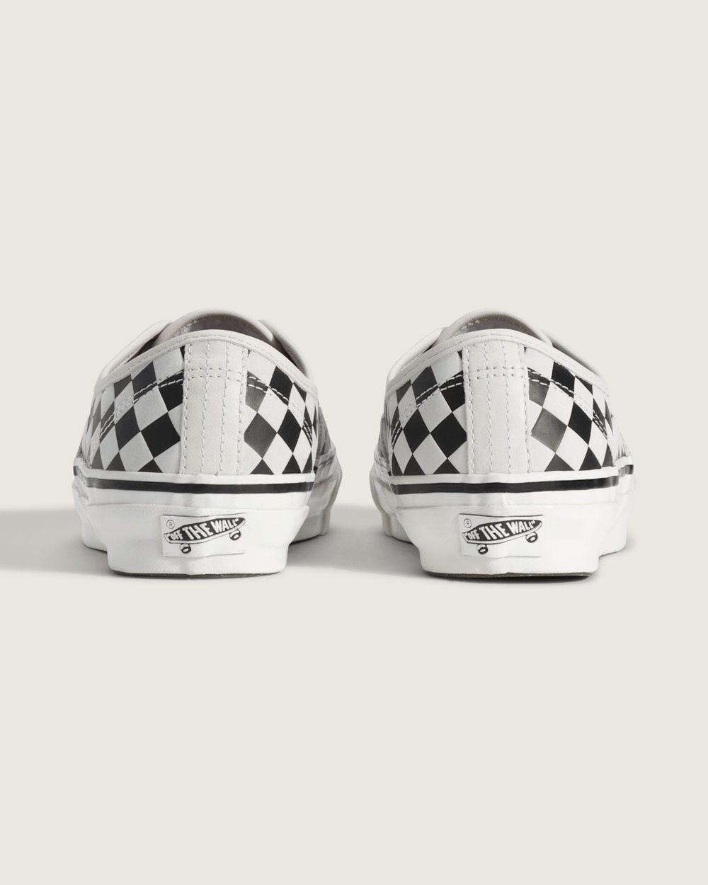 Premium Authentic Shoe in Checkerboard Black / White | Vans outlet