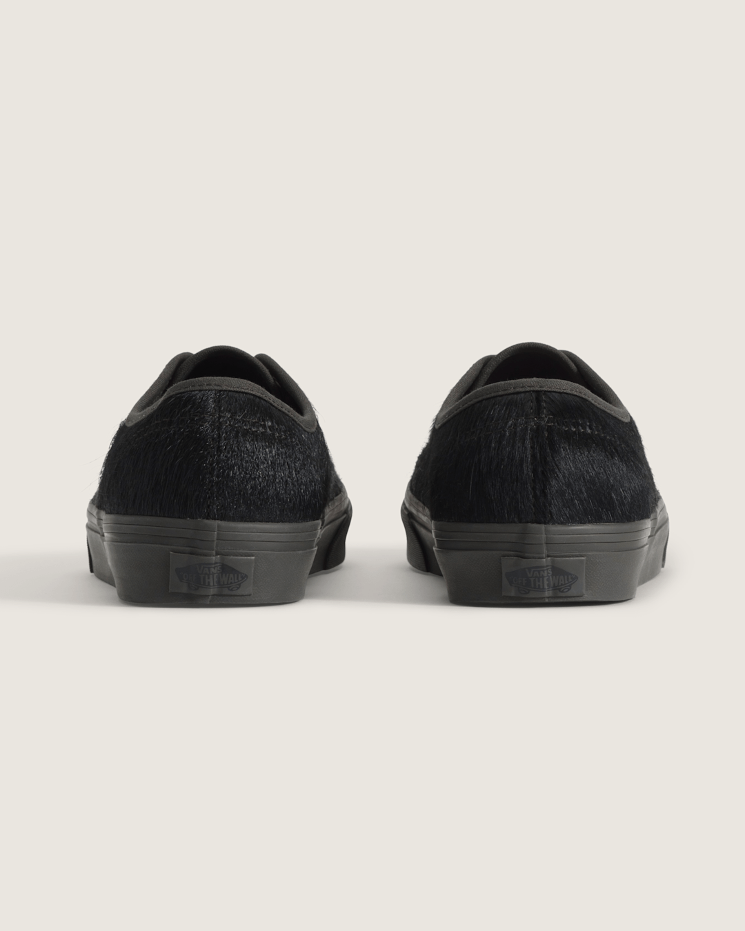 Authentic Shoe in Faded Black | Vans online
