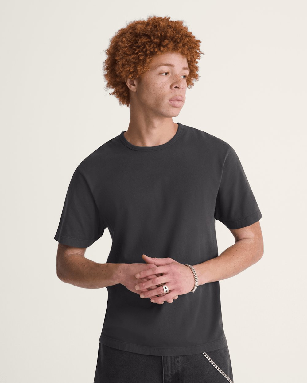 Premium Shrunken T-Shirt in Faded Black | Vans online