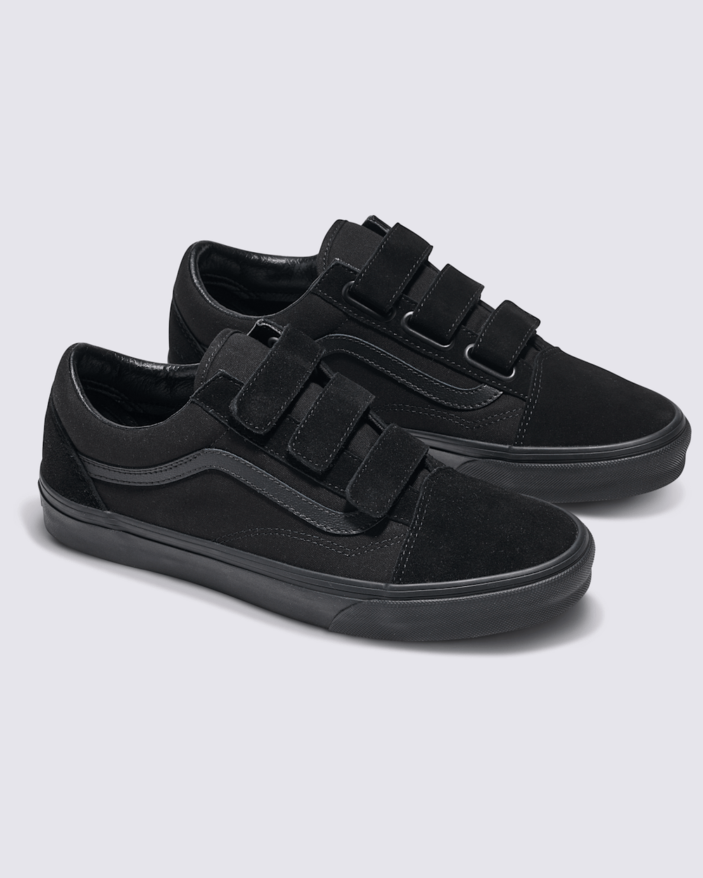 Old Skool V Shoe in Triple Black | Vans on sale