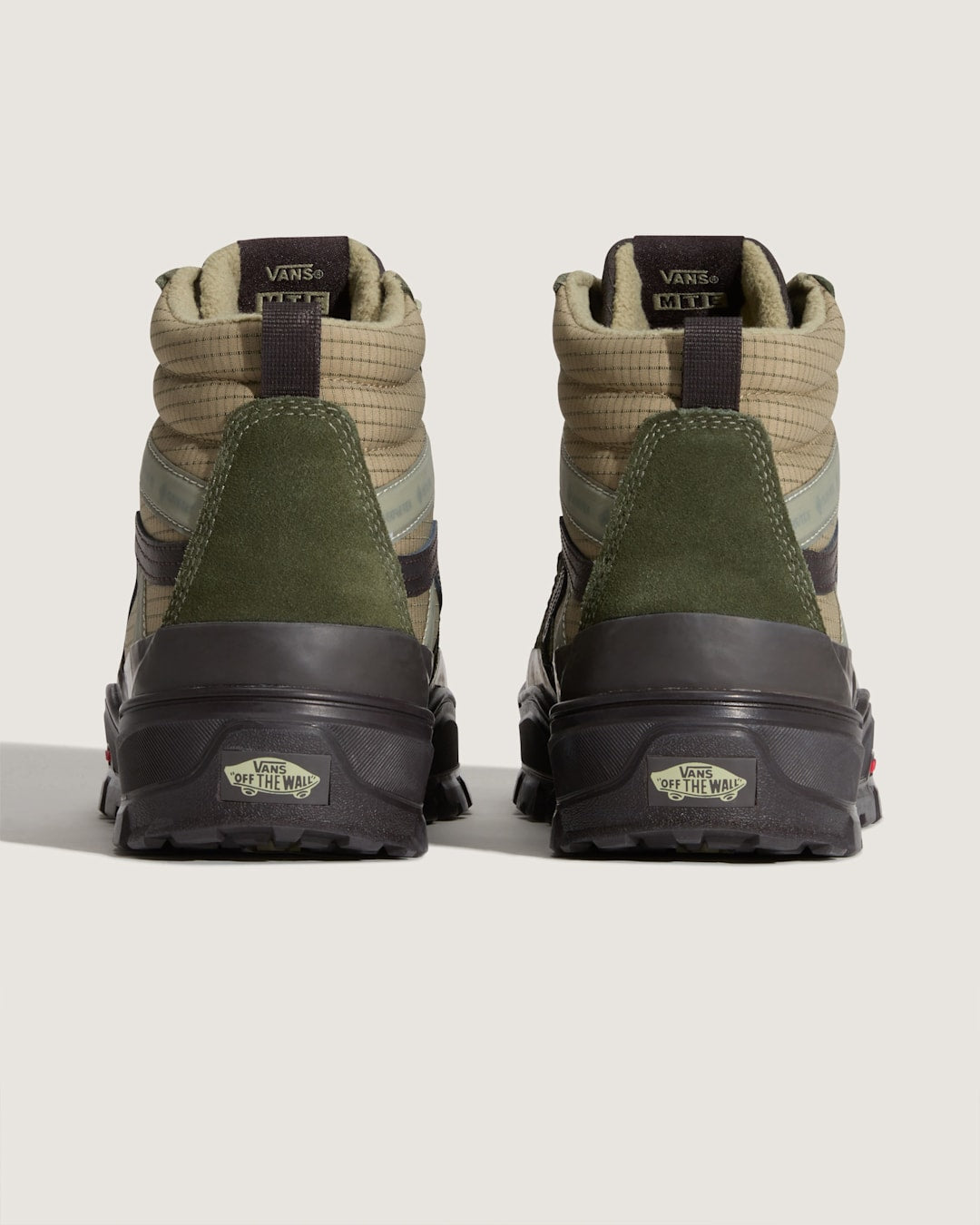 Sk8-Hi GORE-TEX Insulated Shoe in Dark Green / Dark Brown | Vans online