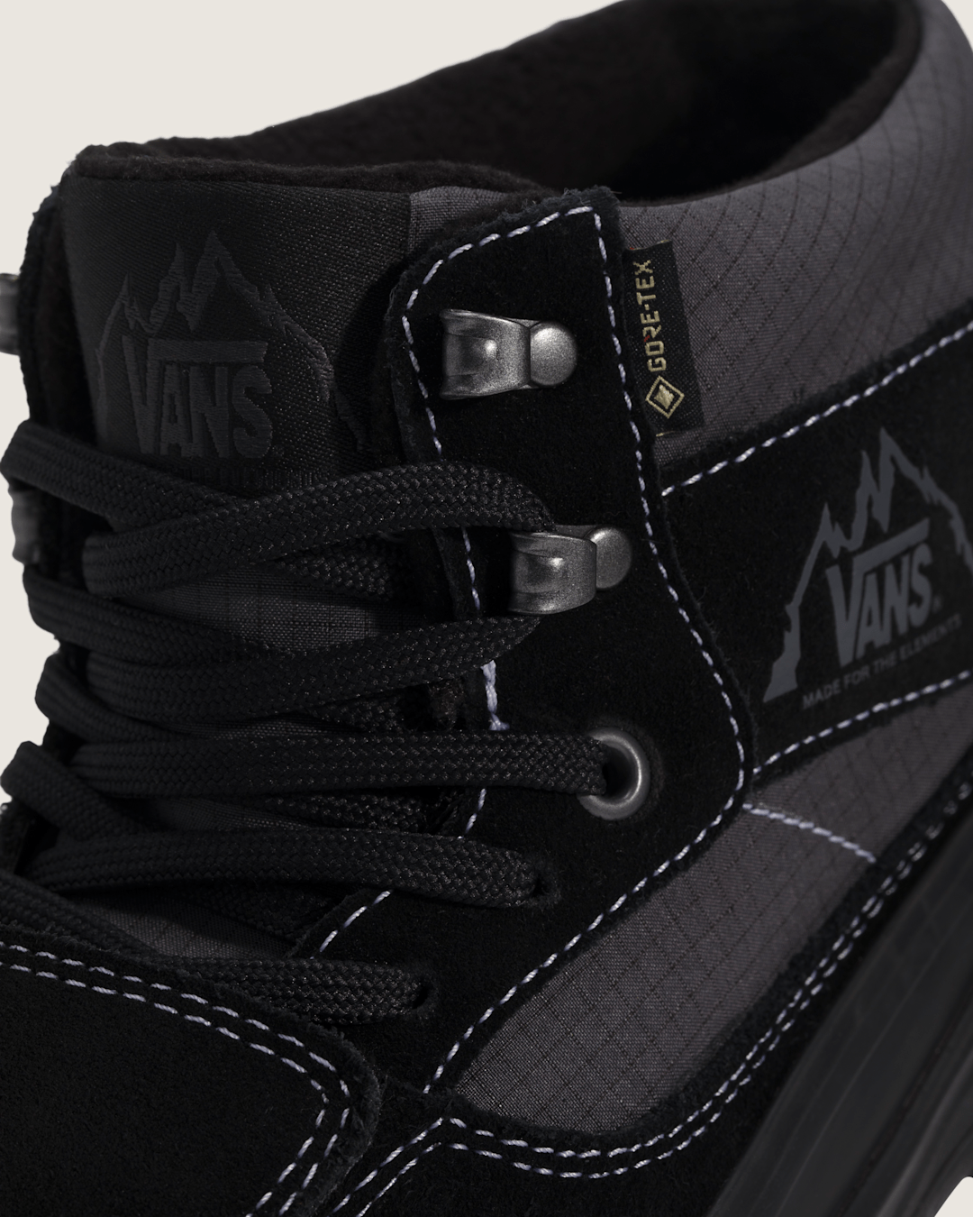 Mountain Mid GORE-TEX Insulated Shoe in Black | Vans sale