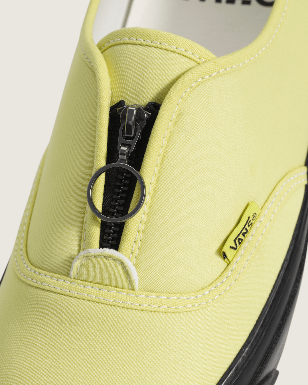 OTW Authentic 44 Zip Vibram in Canary Yellow | Vans online